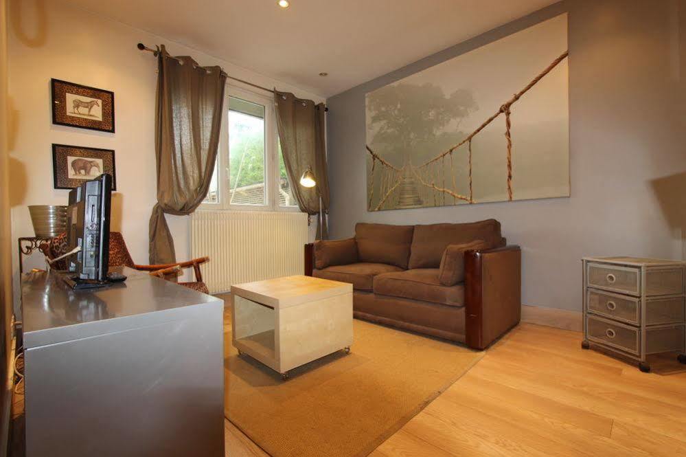 Residence Hotel Le Relais Amelie Clamart Zewnętrze zdjęcie